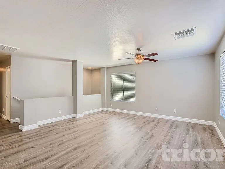 37186 W Amalfi Ave — Photo 2