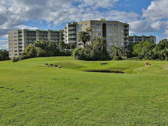 3rd image of 4 Oceans West Blvd APT 801D