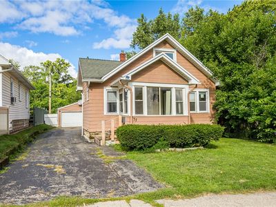 37 Glenora Dr, Rochester, NY, 14615