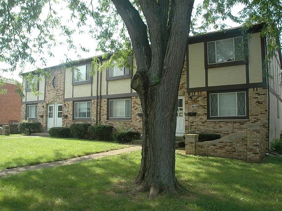3rd image of 3633 McCarley Dr S