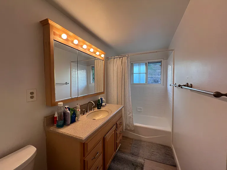 8516 Highwood Dr — Photo 15