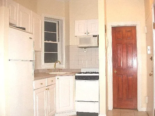 Rented by Prince Real Estate Associates LLC | media 10