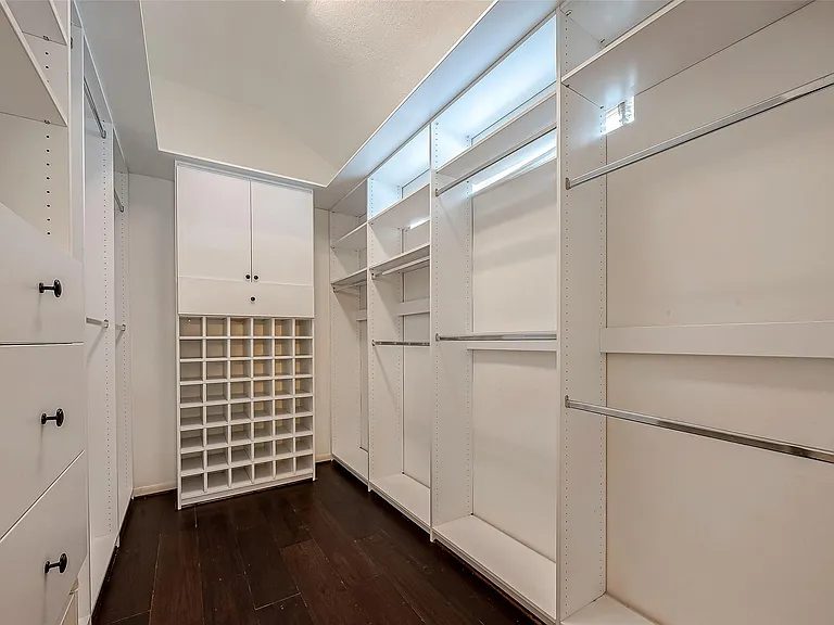 20819 Autumn Redwood Way — Photo 46