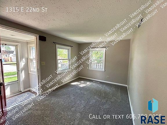 2nd image of 1315 E 22nd St