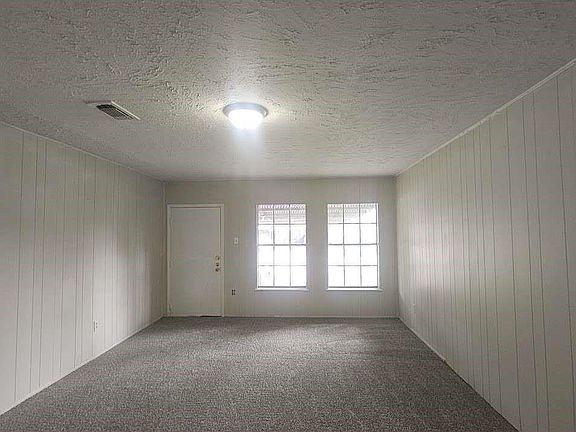 3rd image of 6523 Hanley Ln