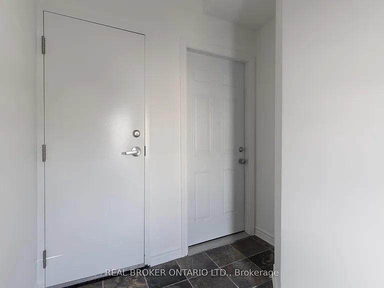 371 Jones Ave #MAIN — Photo 3