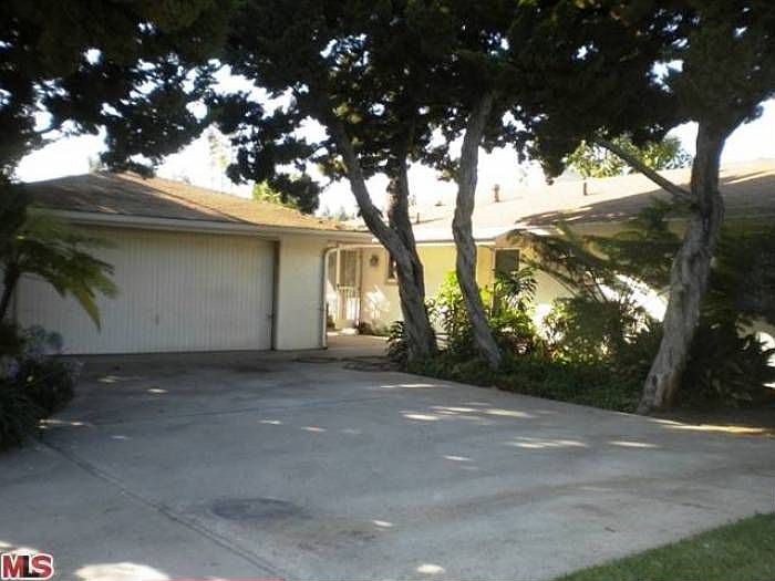 1st image of 1235 W Vine Ave