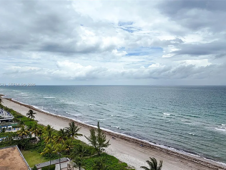 1950 S Ocean Dr #11M — Photo 1
