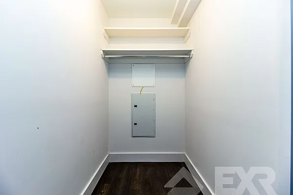 Rented by EXR | media 19