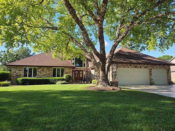 2nd image of 708 Galway Dr