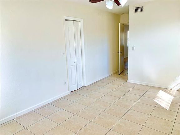 5th image of 1425 NW 5th Ave