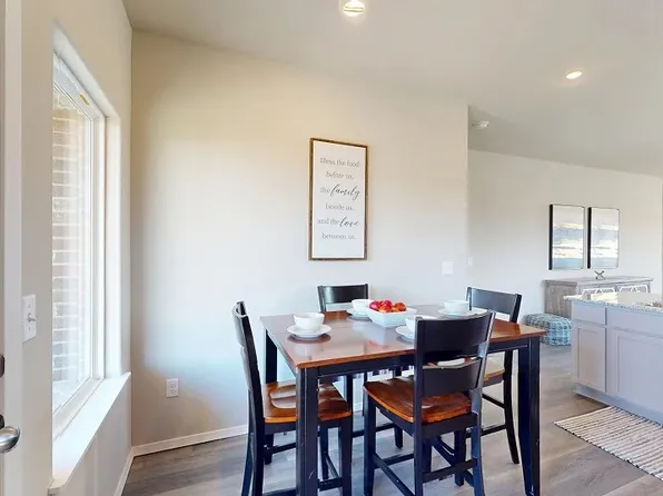 3007 Saline, Fayetteville, AR 72701