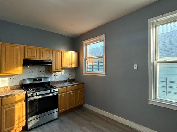 313 S 19th St Floor 2