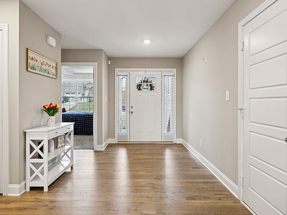 5th image of 130 Ardell Dr
