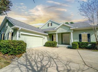 7955 Mount Ranier Dr, Jacksonville, FL 32256