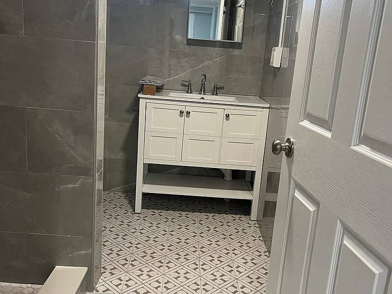 Parkway Cir — Photo 1
