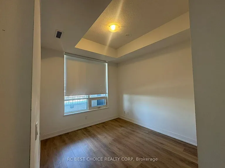 268 Buchanan Dr #820W — Photo 3
