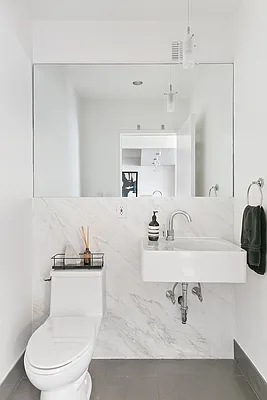 Rented by Compass | media 20