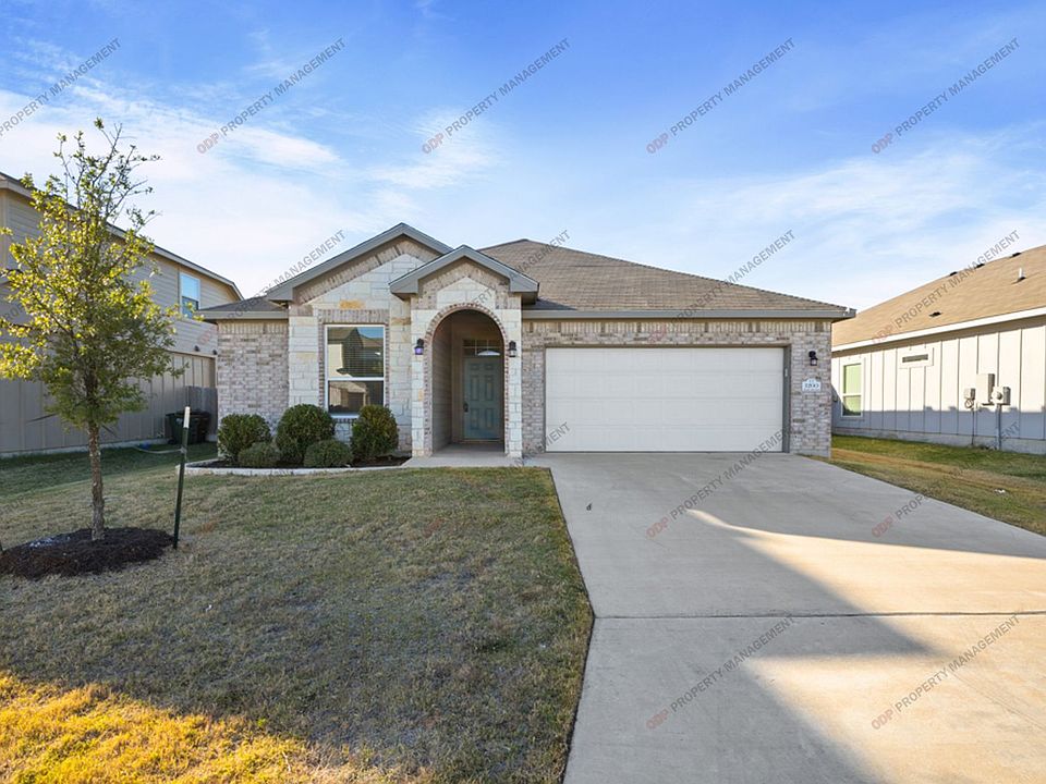 1st image of 1260 Grand Oak Trl