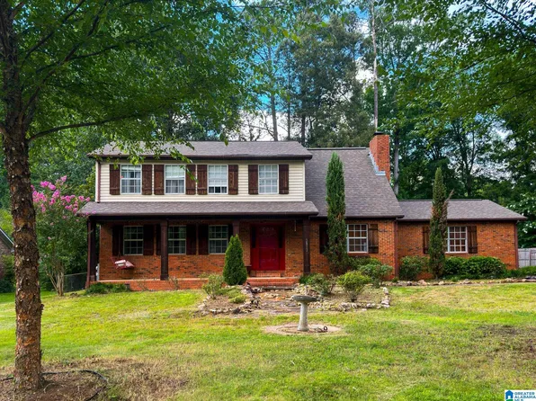 3813 Knollwood Dr, Anniston, AL 36207