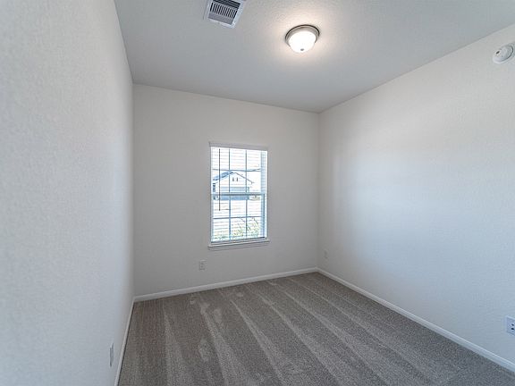 3rd image of 419 Hazy Meadows Dr