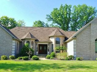 424 Diana Ct, Highland Heights, OH 44143