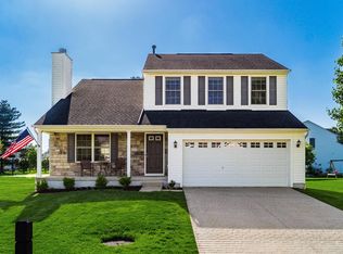 6997 Badger Dr, Canal Winchester, OH 43110