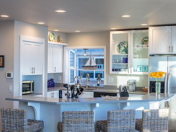 Fun family kitchen