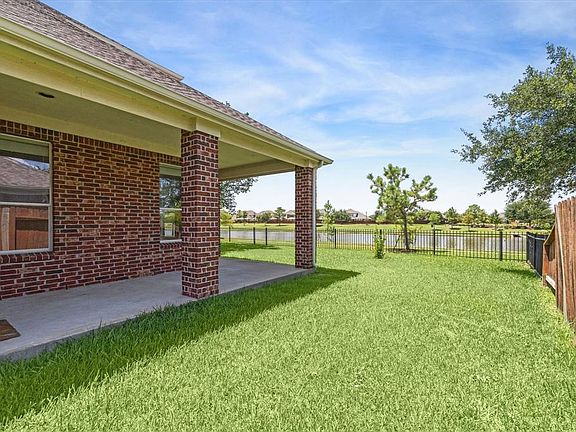 4th image of 25901 Celtic Terrace Dr