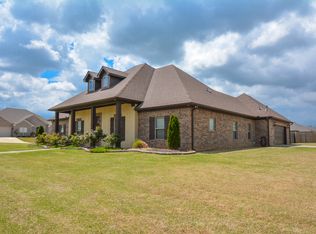 6111 Remington Dr, Bryant, AR 72022