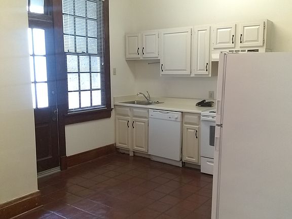 4th image of 2301 Napoleon Ave APT A4