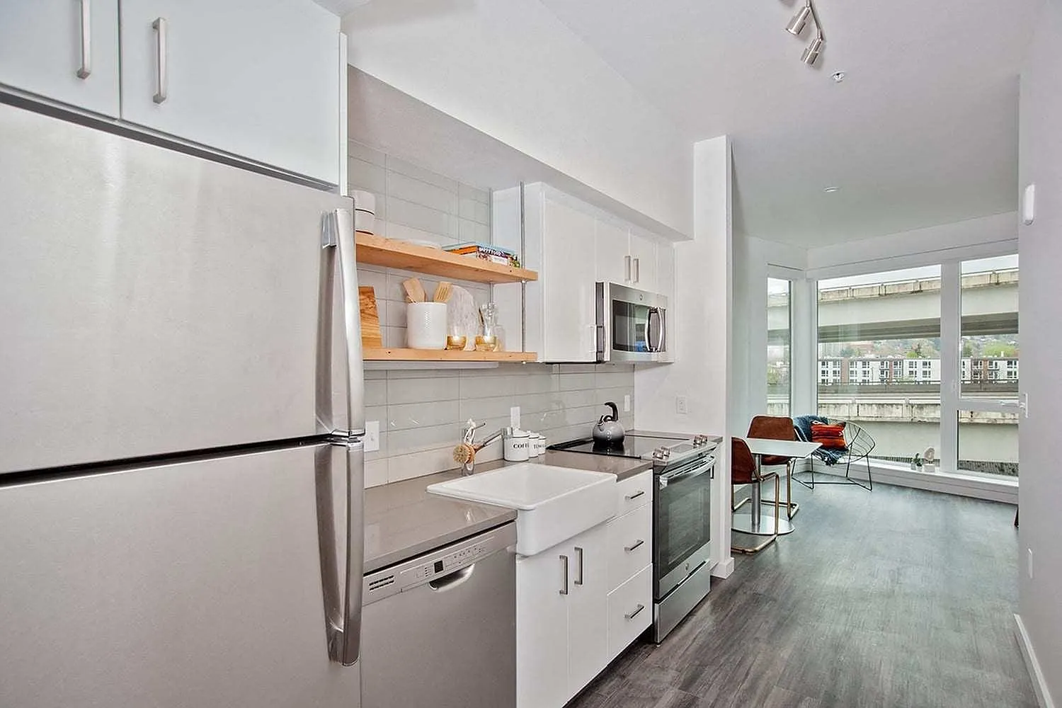 Oro Apartments — Photo 1