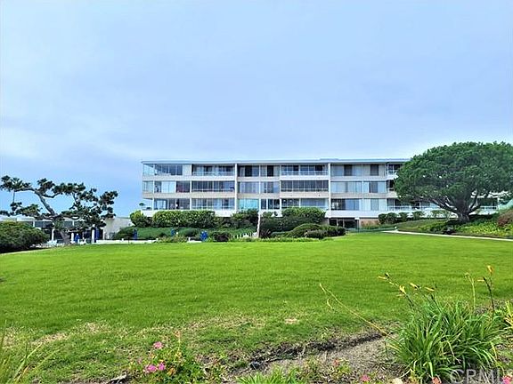 2nd image of 32859 Seagate Dr #307