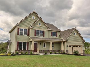 1105 Shallow Brook Ter, Webster, NY 14580