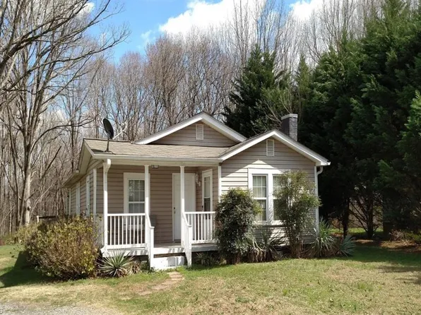 943 & 945 McDermott St, Asheboro, NC 27205