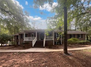 121 Northwoods Rd, Sharpsburg, GA 30277