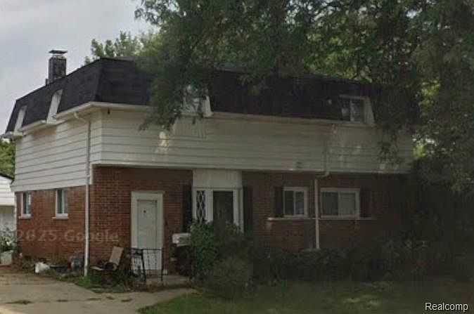 1st image of 23328 Hayes St
