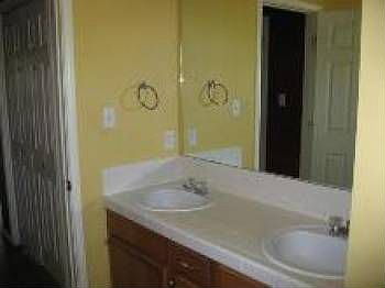 2nd image of 1705 Dublin Dr #D
