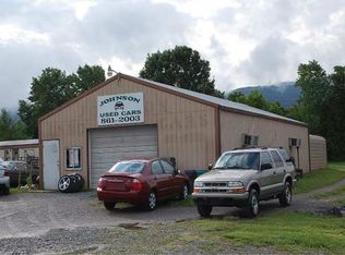 370 Neighborhood Ln, Ewing, VA 24248