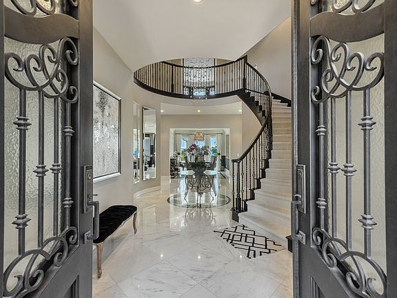 2nd image of 79 Arundel Dr