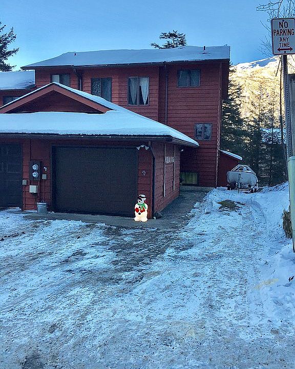 1st image of 2622 John St