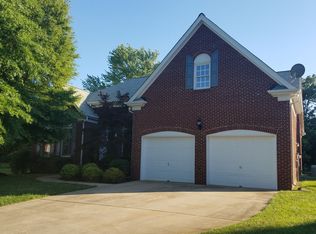 110 Hanson Pl, Mooresville, NC 28115