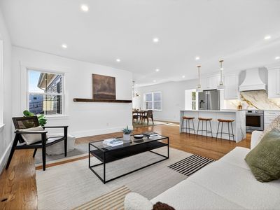 31 Houghton St #B, Somerville, MA, 02143