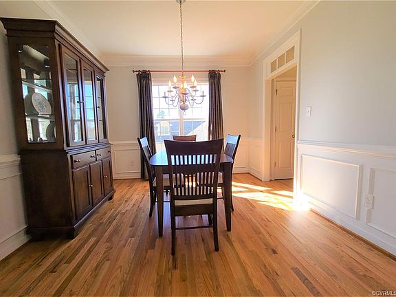 4th image of 8370 Timberlake Green Dr