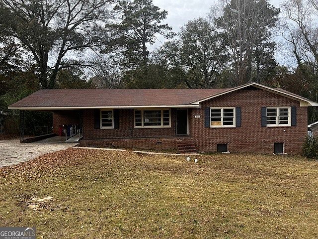 1st image of 1840 Springwood Dr