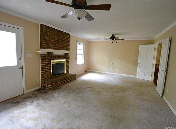 5th image of 1729 Wedgefield Dr