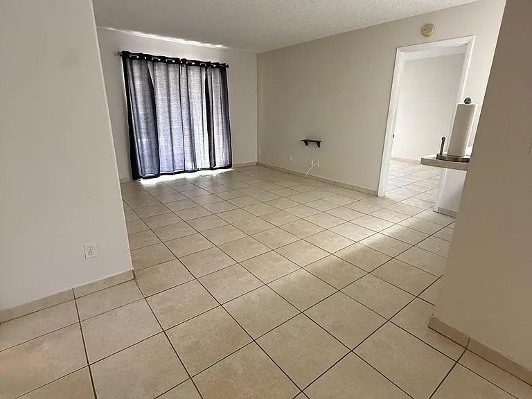 1625 Sunny Brook Ln NE #G103 — Photo 3