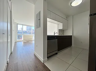 Rented by Kahen Properties