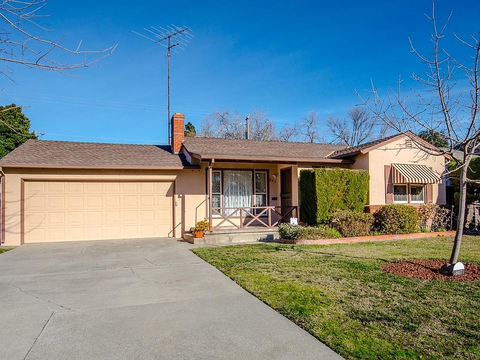 1st image of 807 Homewood Dr