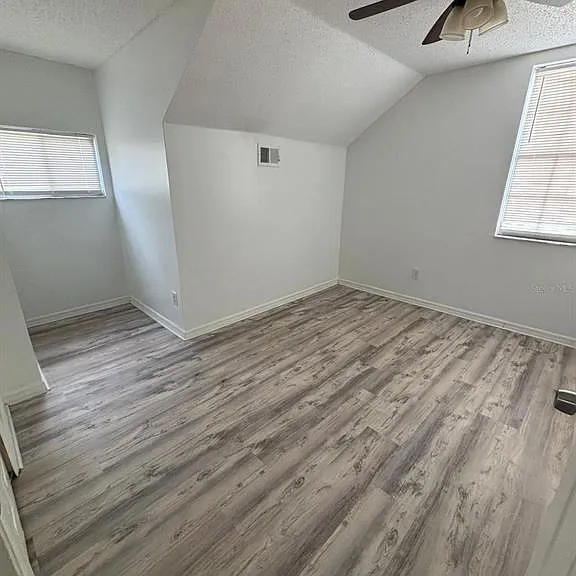 3252 Huntwicke Blvd — Photo 18